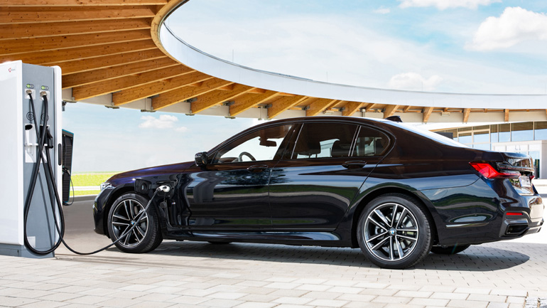 Φόρτιση παντού για τα BMW και MINI